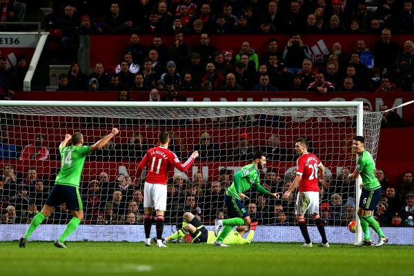  曼联新援首秀破门终结球荒  