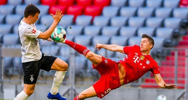  曼城青训小将救主，替补绝平阿森纳  