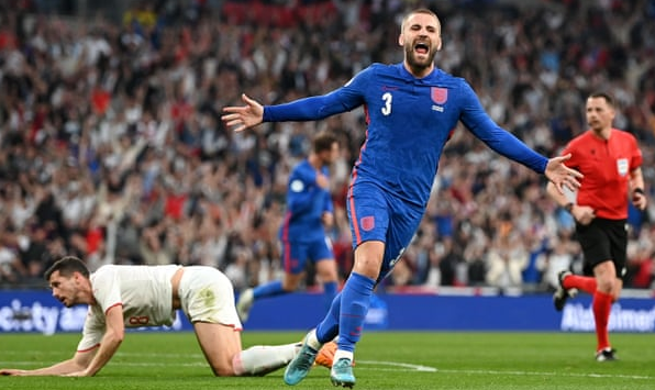  尼斯主帅变阵失败，客场惨败里尔  