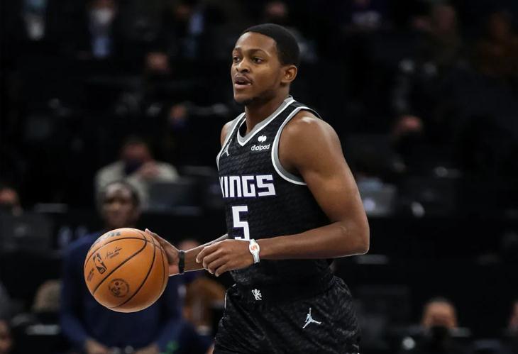 26, 福克斯34+9国王终结快船六连胜  